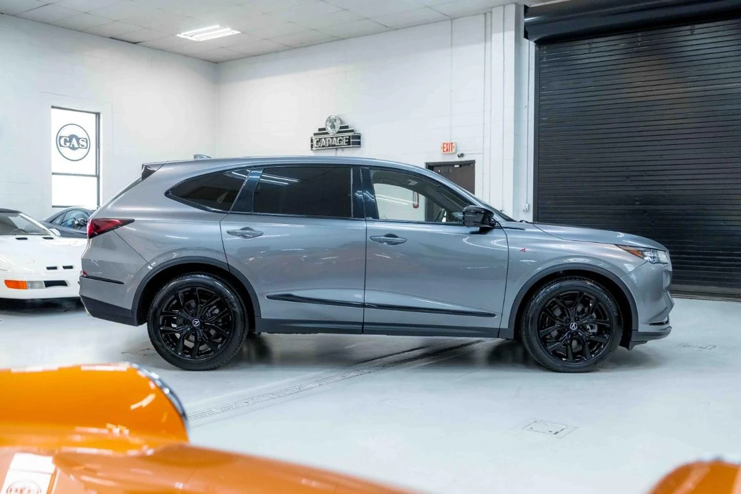 2023 Acura MDX 4th Gen - Image 6 of 21