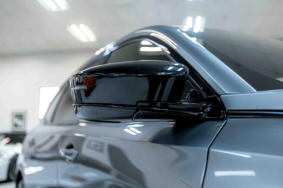 2023 Acura MDX 4th Gen - Image 18 of 21