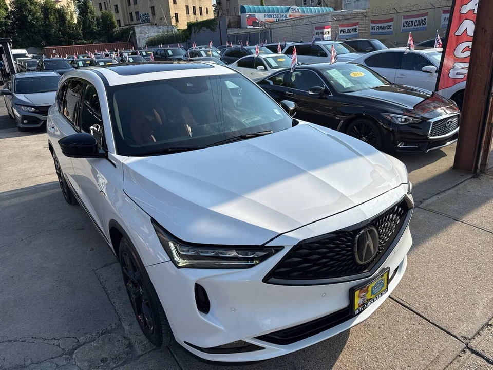 2023 Acura MDX 4th Gen - Image 8 of 21