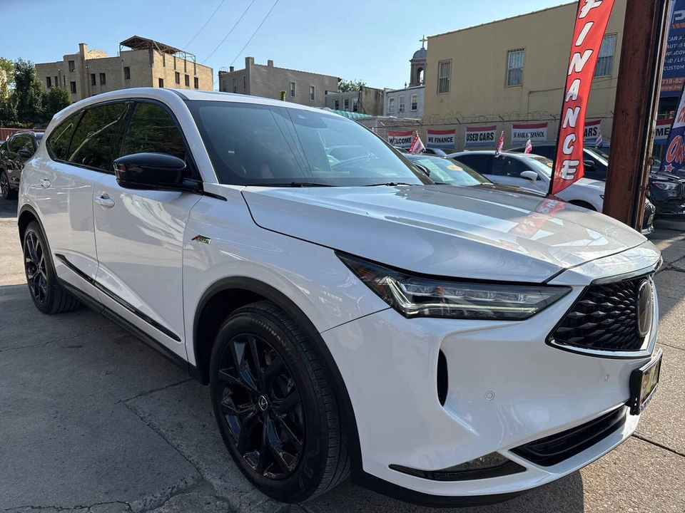 2023 Acura MDX 4th Gen - Image 2 of 21