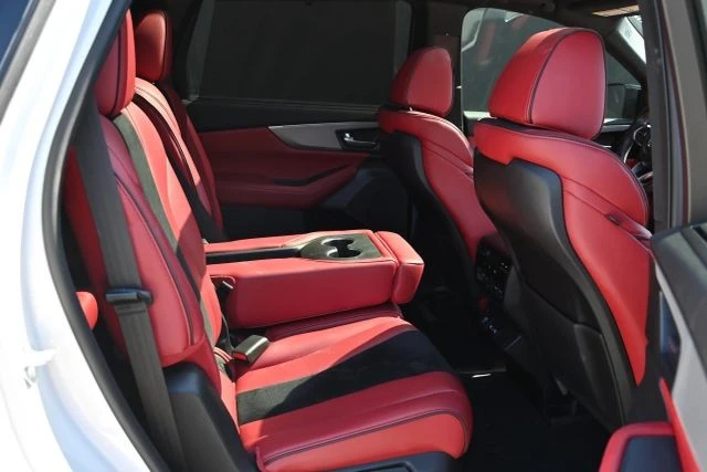 2023 Acura MDX 4th Gen - Image 17 of 21