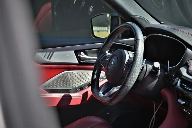 2023 Acura MDX 4th Gen - Image 10 of 21