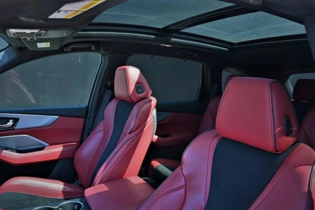 2023 Acura MDX 4th Gen - Image 19 of 21