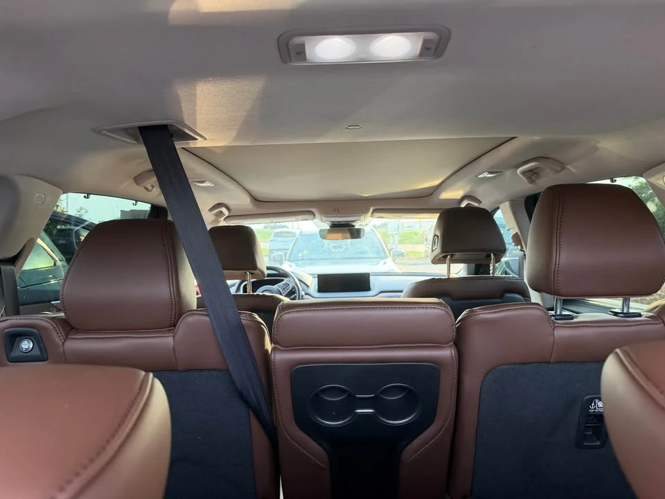 2023 Acura MDX 4th Gen - Image 7 of 10