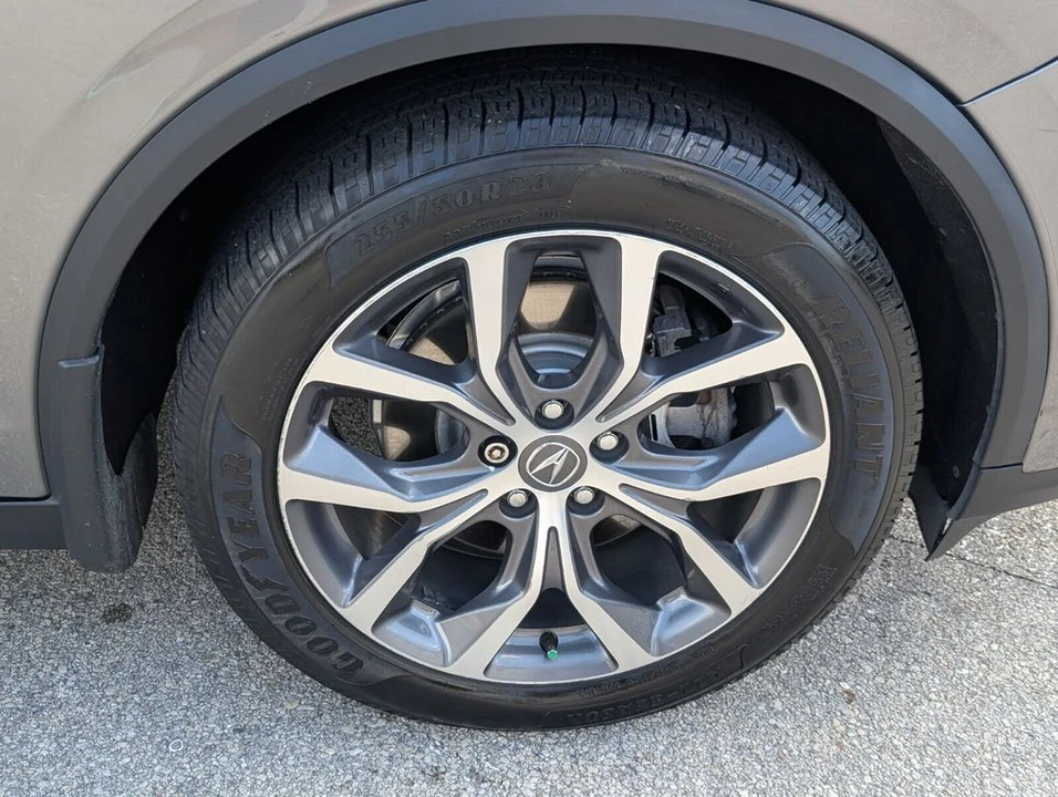 2023 Acura MDX 4th Gen - Image 19 of 21