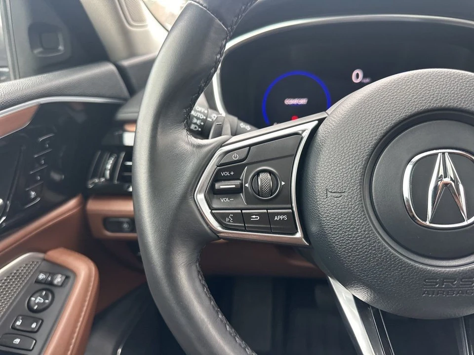 2023 Acura MDX 4th Gen - Image 18 of 21