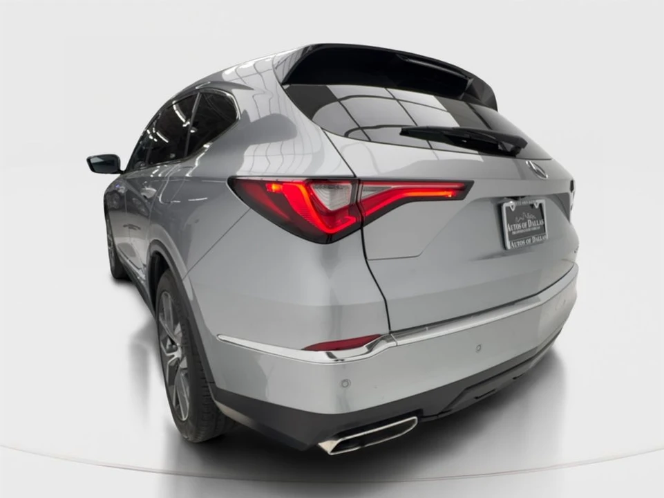 2023 Acura MDX 4th Gen - Image 10 of 21