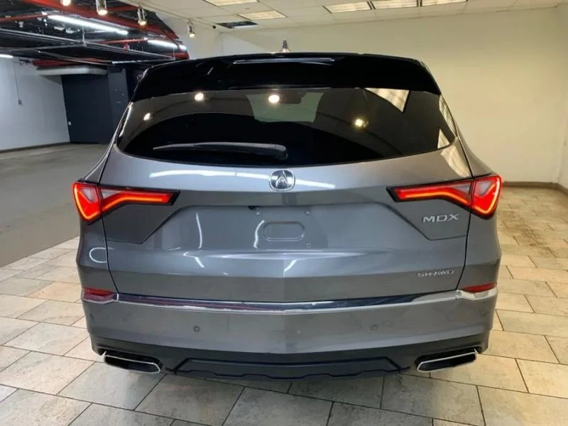 2023 Acura MDX 4th Gen - Image 8 of 12
