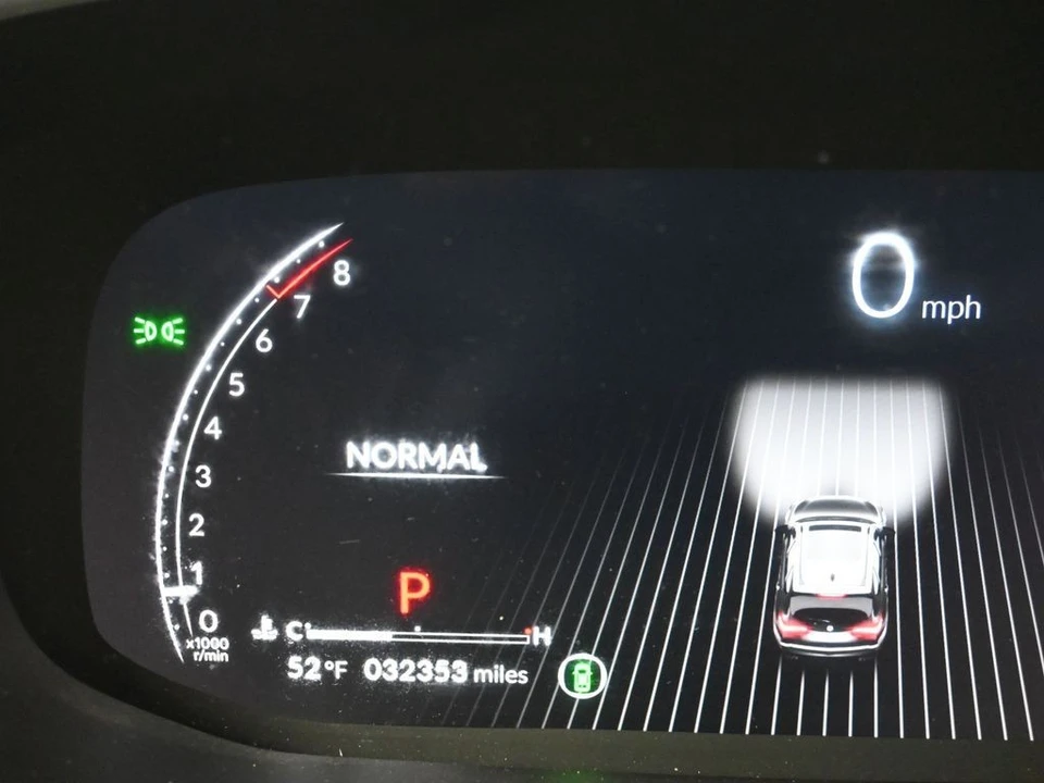 2023 Acura MDX 4th Gen - Image 16 of 21