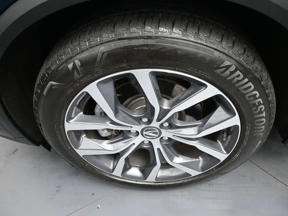 2023 Acura MDX 4th Gen - Image 14 of 21