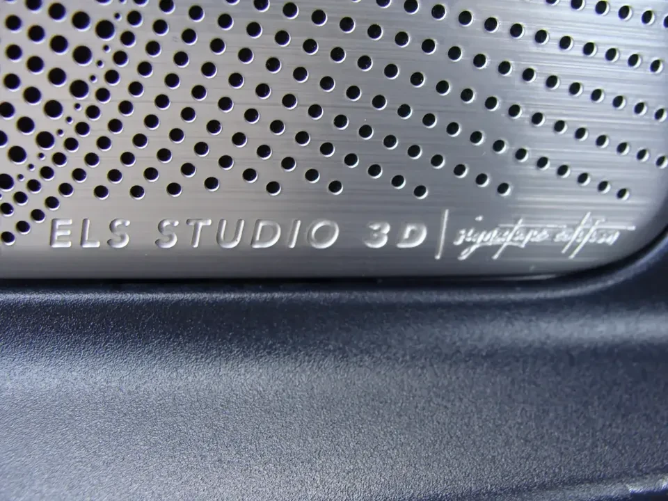 2023 Acura MDX 4th Gen - Image 12 of 20