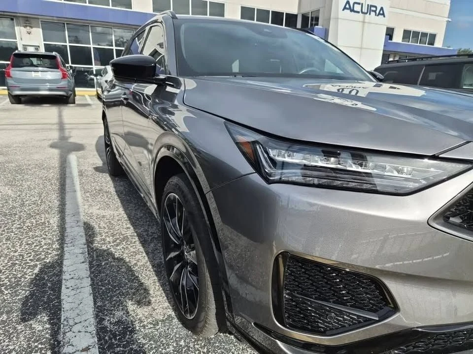 2023 Acura MDX 4th Gen - Image 6 of 9