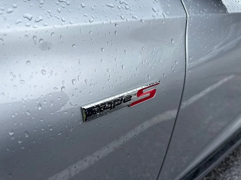 2023 Acura MDX 4th Gen - Image 8 of 13