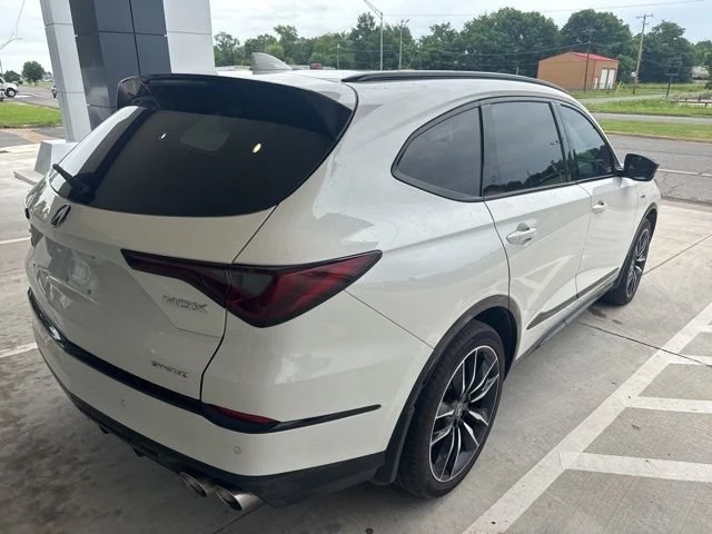 2023 Acura MDX 4th Gen - Image 4 of 9