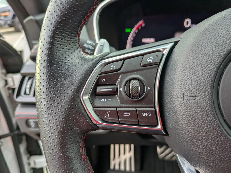 2023 Acura MDX 4th Gen - Image 19 of 21