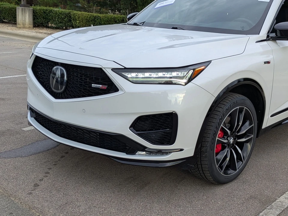 2023 Acura MDX 4th Gen - Image 10 of 21