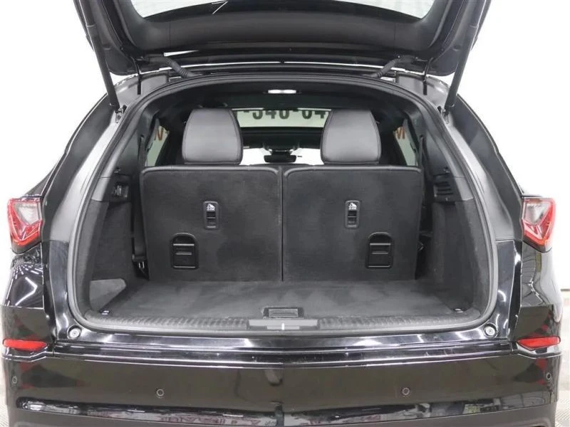 2023 Acura MDX 4th Gen - Image 6 of 12