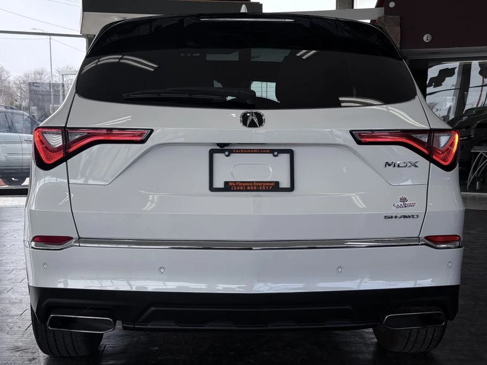 2023 Acura MDX 4th Gen - Image 15 of 21