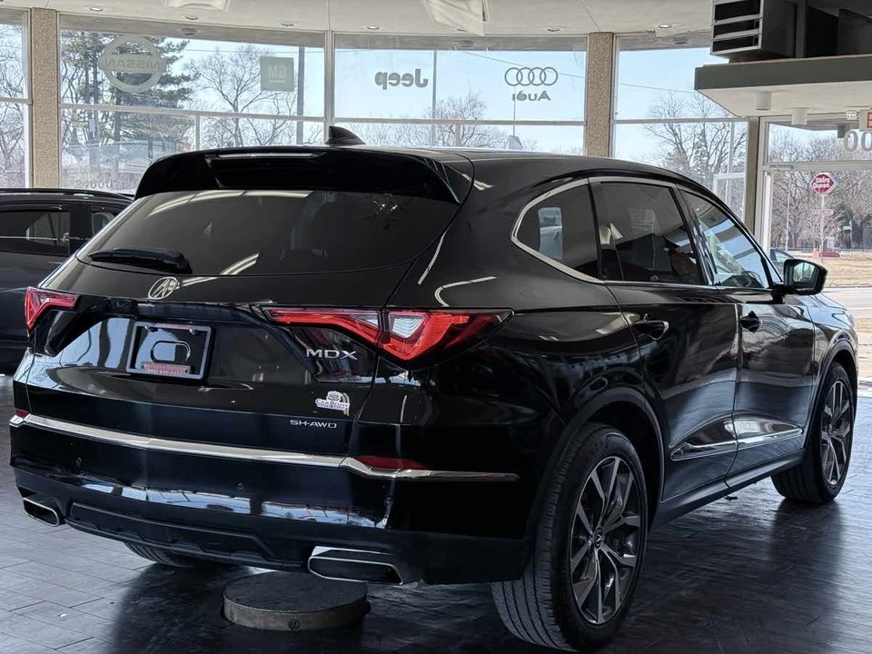 2023 Acura MDX 3rd Gen - Image 9 of 12