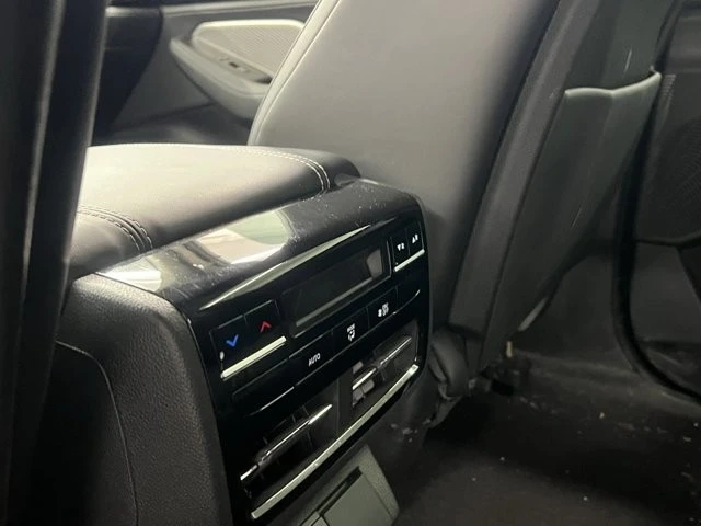 2023 Acura MDX 4th Gen - Image 10 of 10