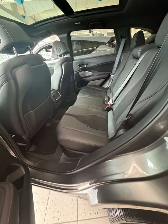 2023 Acura RDX 3rd Gen - Image 5 of 7