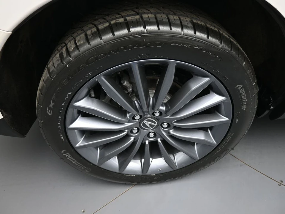 2023 Acura RDX 3rd Gen - Image 12 of 31