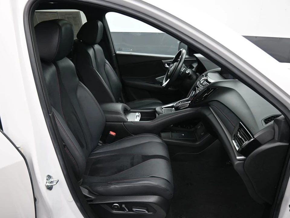 2023 Acura RDX 3rd Gen - Image 25 of 31
