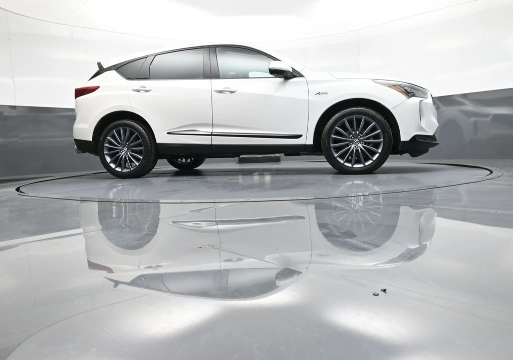 2023 Acura RDX 3rd Gen - Image 29 of 31