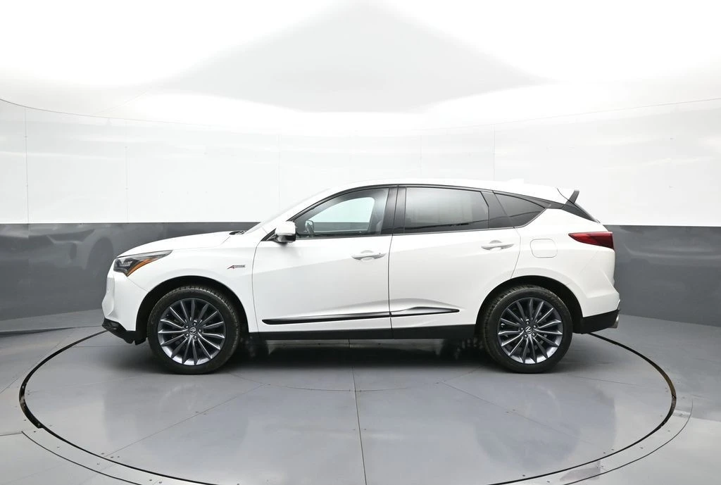 2023 Acura RDX 3rd Gen - Image 9 of 21