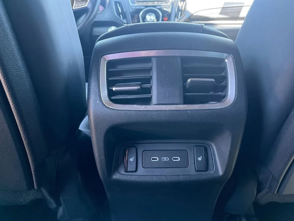 2023 Acura RDX 3rd Gen - Image 11 of 19