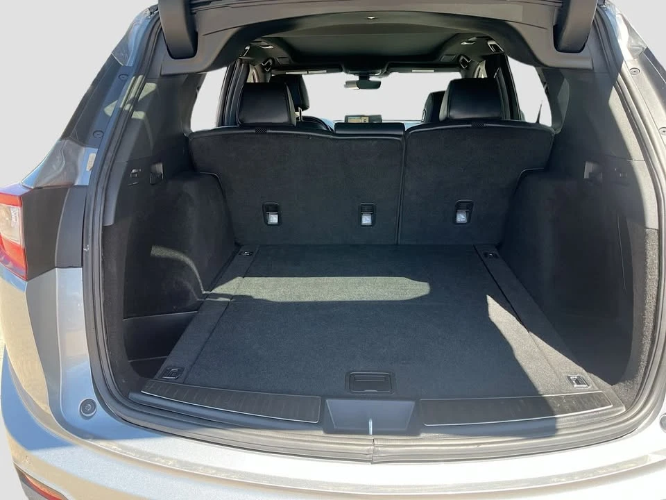 2023 Acura RDX 3rd Gen - Image 10 of 19