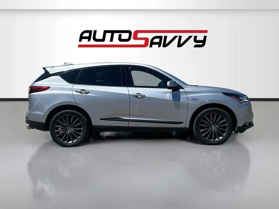 2023 Acura RDX 3rd Gen - Image 7 of 19