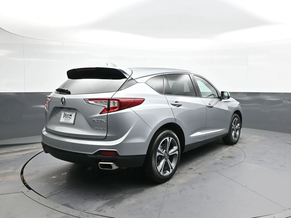 2023 Acura RDX 3rd Gen - Image 6 of 21