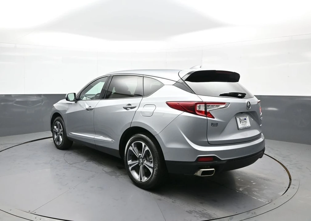 2023 Acura RDX 3rd Gen - Image 8 of 21