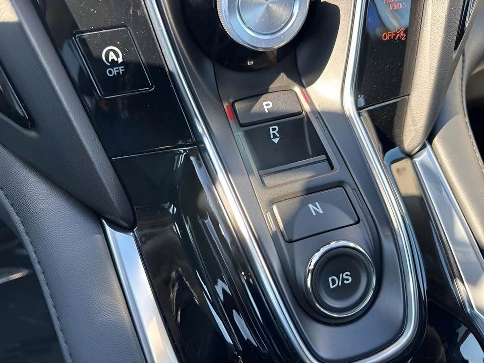 2023 Acura RDX 3rd Gen - Image 18 of 21