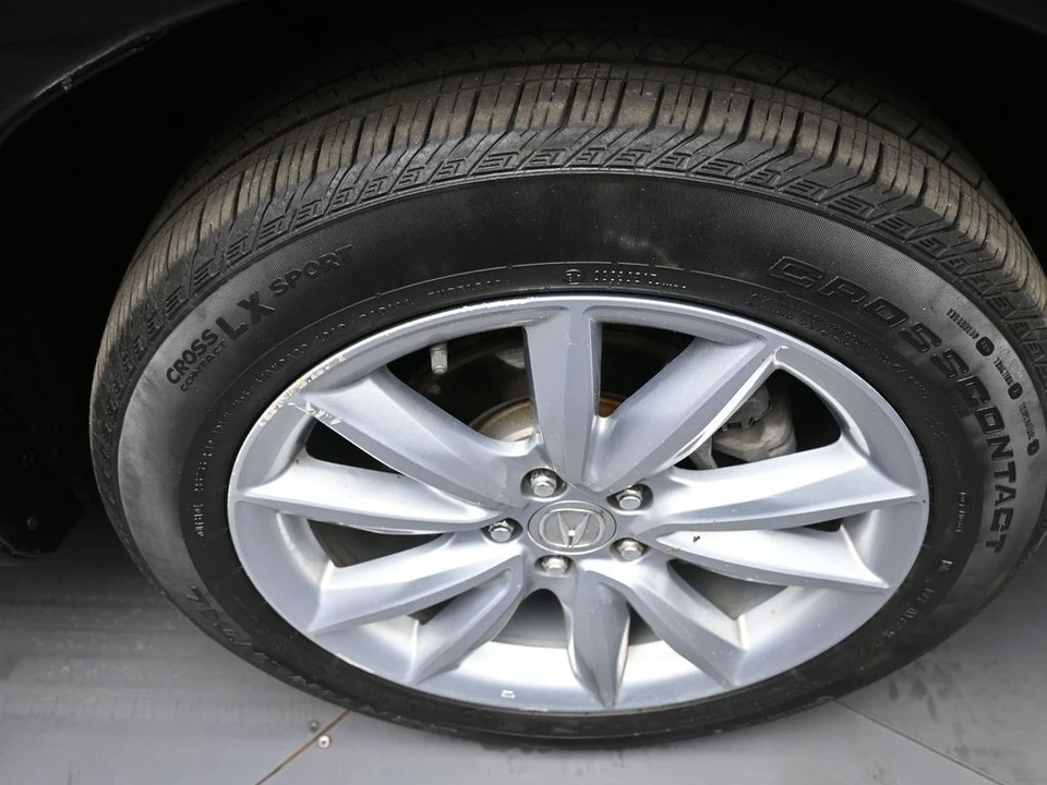 2023 Acura RDX 3rd Gen - Image 13 of 21