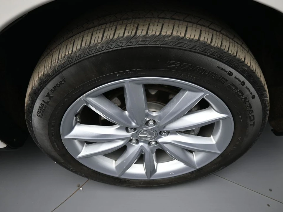 2023 Acura RDX 3rd Gen - Image 13 of 21