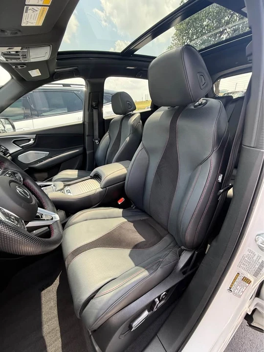 2023 Acura RDX 3rd Gen - Image 10 of 13