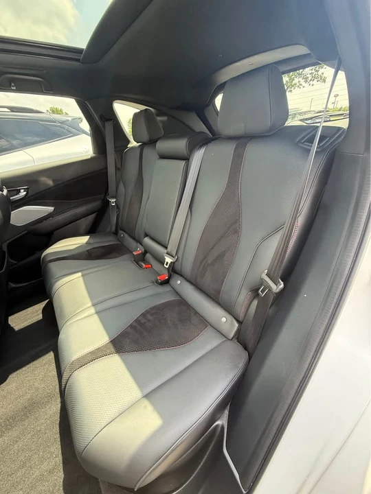 2023 Acura RDX 3rd Gen - Image 8 of 13