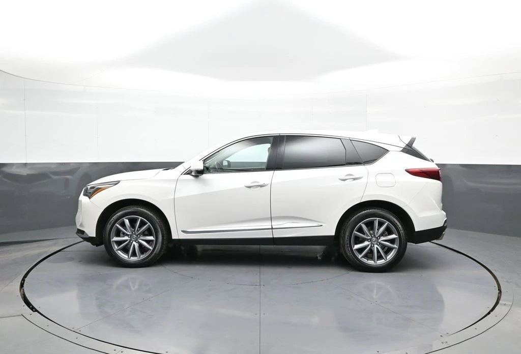 2023 Acura RDX 3rd Gen - Image 9 of 12