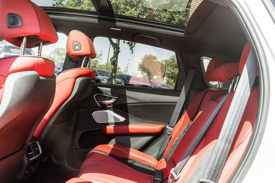 2023 Acura RDX 3rd Gen - Image 13 of 20
