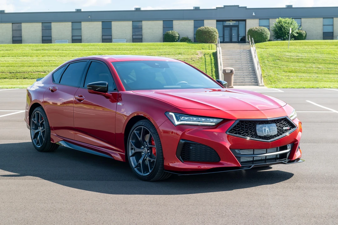 2023 Acura TLX 2nd Gen - Image 9 of 31