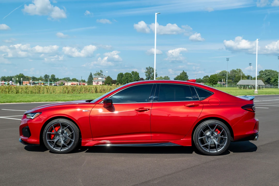 2023 Acura TLX 2nd Gen - Image 3 of 31