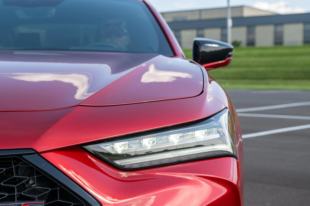 2023 Acura TLX 2nd Gen - Image 12 of 31
