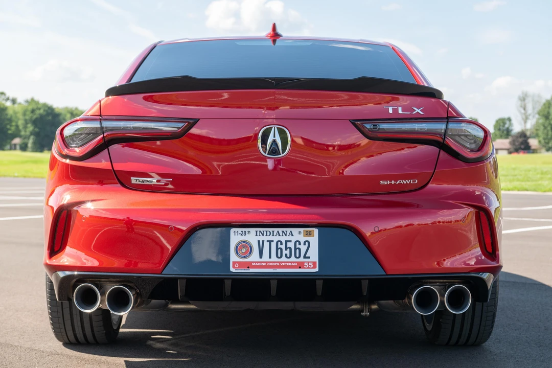 2023 Acura TLX 2nd Gen - Image 7 of 31