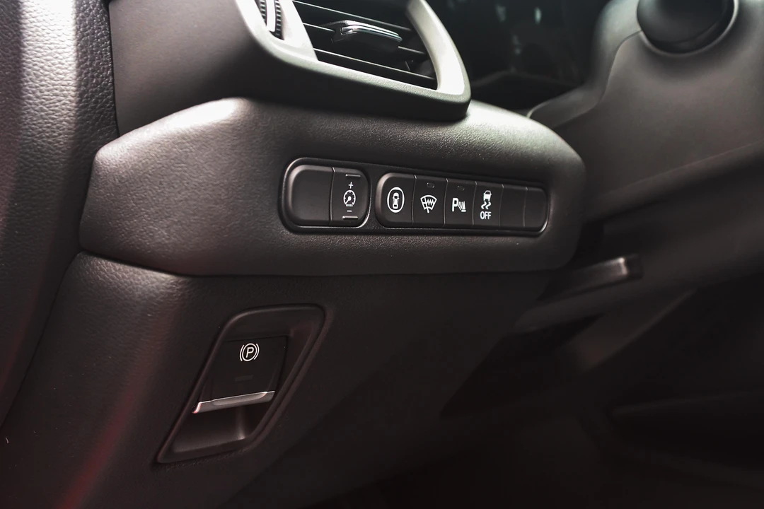 2023 Acura TLX 2nd Gen - Image 28 of 31