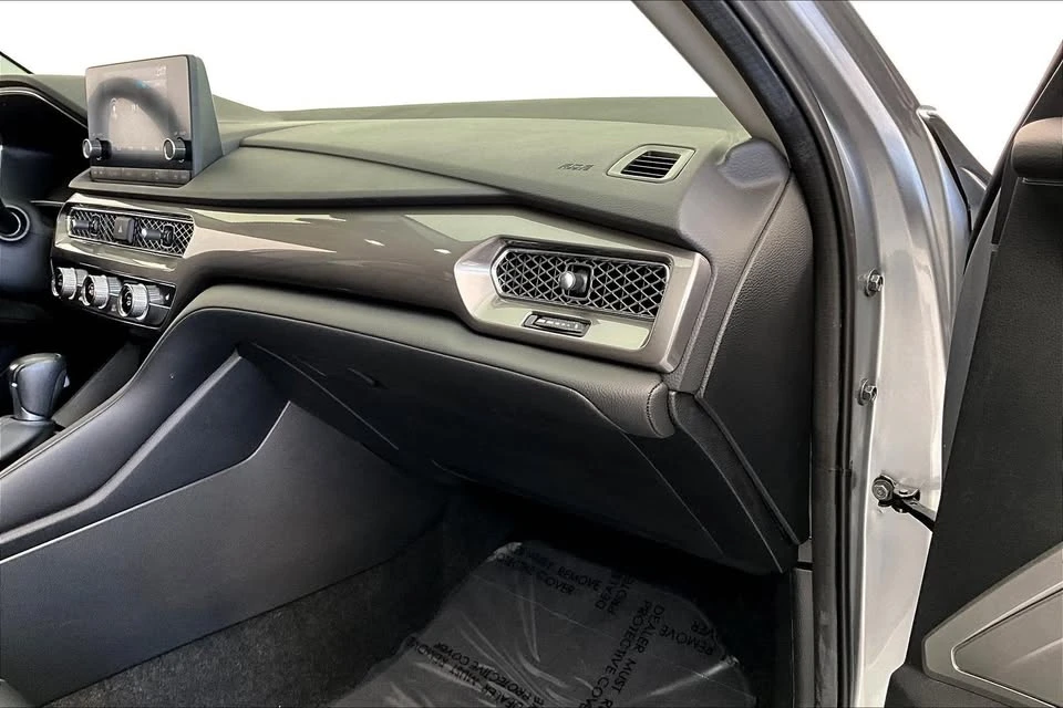 2023 Acura Integra 5th Gen - Image 11 of 15
