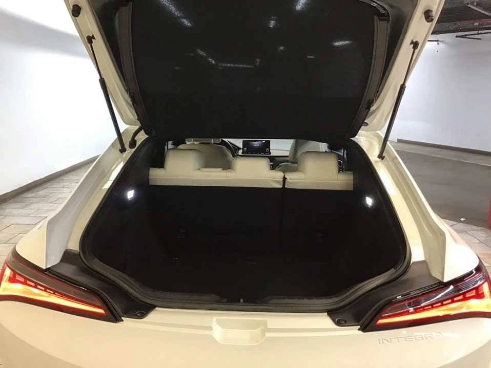 2023 Acura Integra 5th Gen - Image 8 of 17