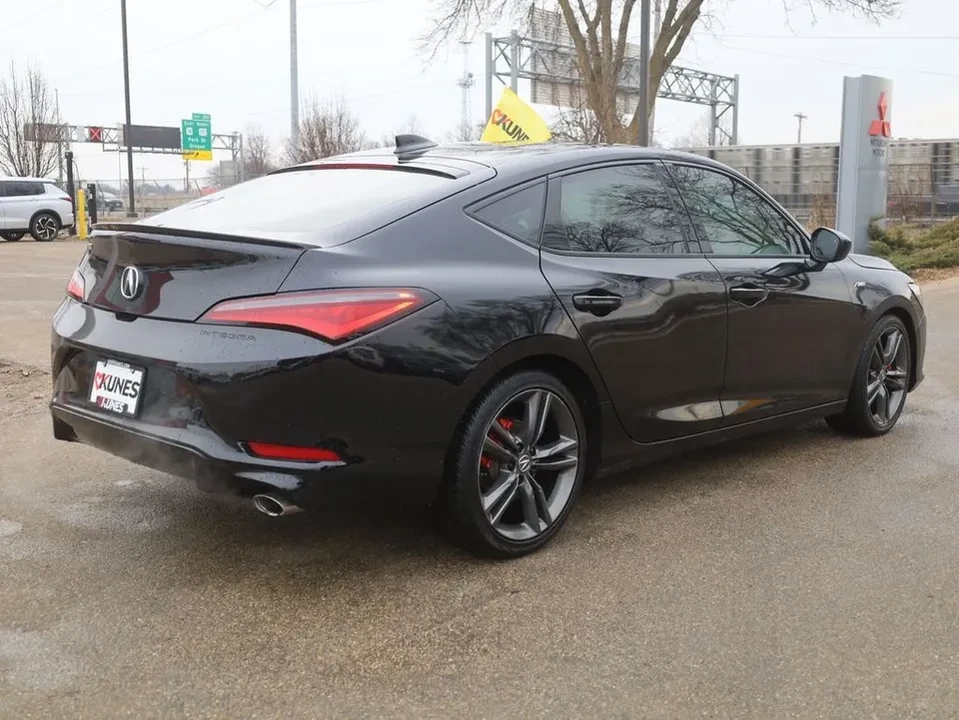 2023 Acura Integra 5th Gen - Image 10 of 20