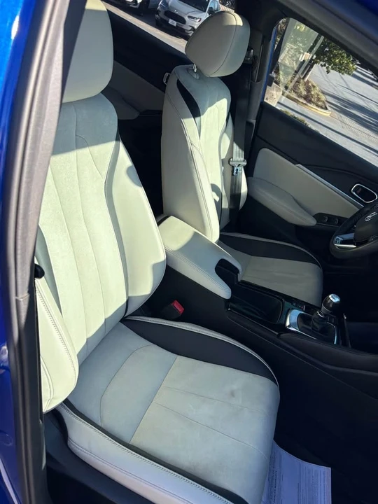 2023 Acura Integra 5th Gen - Image 9 of 17